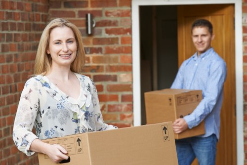 Local removal van in Welling for safe and efficient relocation
