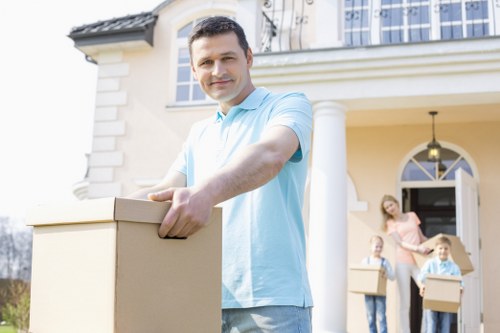 Local storage access and convenience for Welling residents