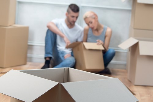 Packing and loading service for a home move in Welling