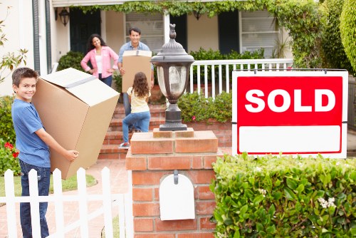 Removal truck hire service supporting a local move in Welling